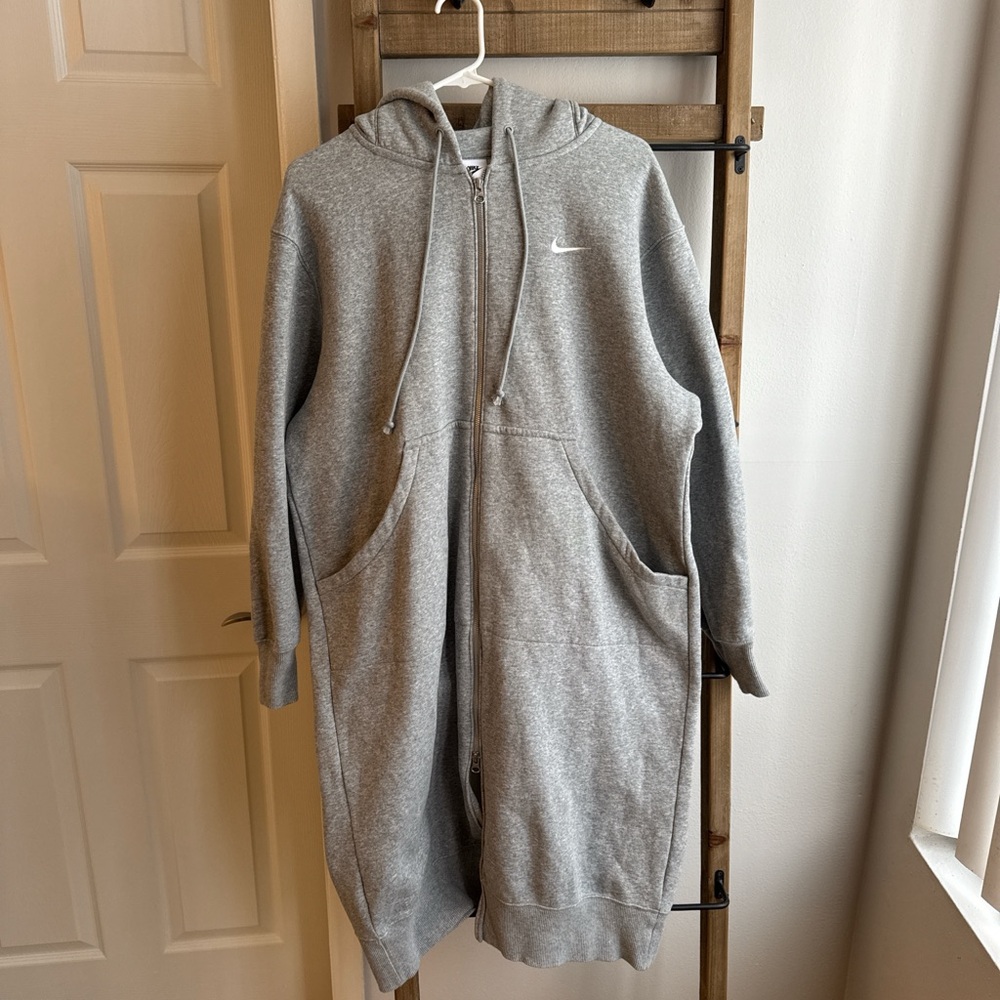 Nike Heather Gray Zip-Up Hoodie